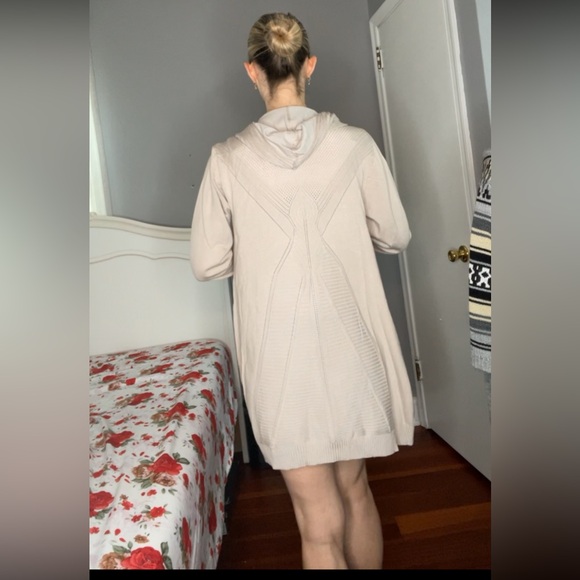 Beige cardigan - Picture 3 of 7